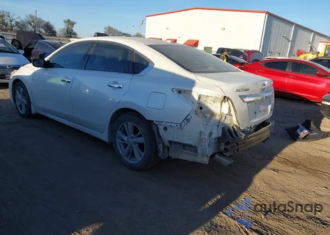 2014 Nissan Altima 2.5 Sv z USA, uszkodzony, nr VIN 1N4AL3AP3EC203811